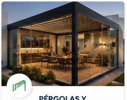 Pérgola bioclimática con cerramiento de cristal